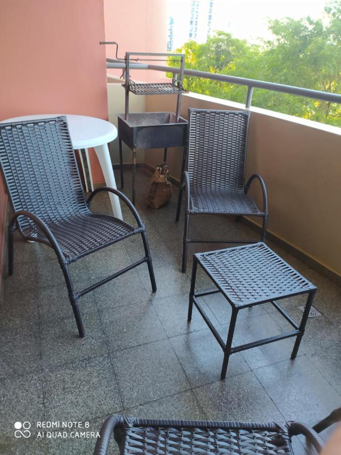 Amplio y cómodo apartamento con bella vista en pleno centro Ciudad del Este Exterior foto